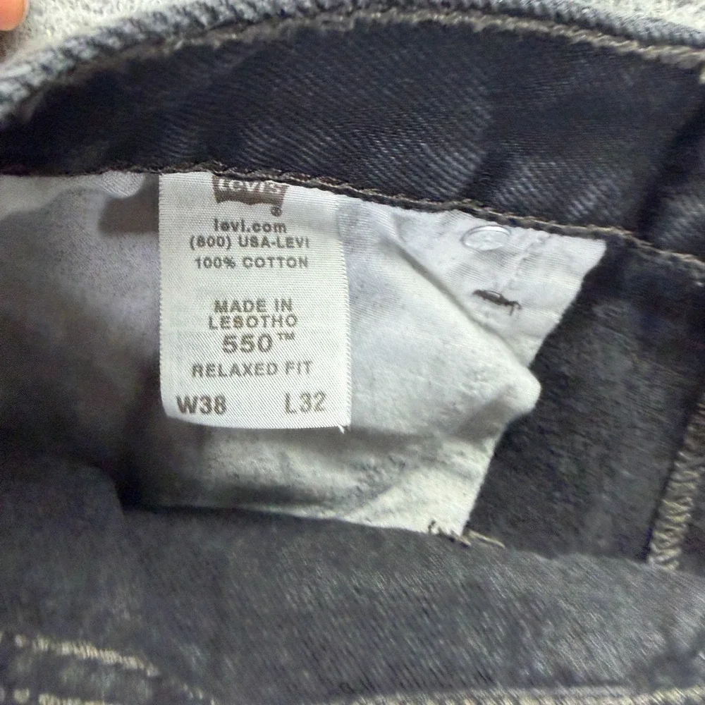 Levis before purchasing
